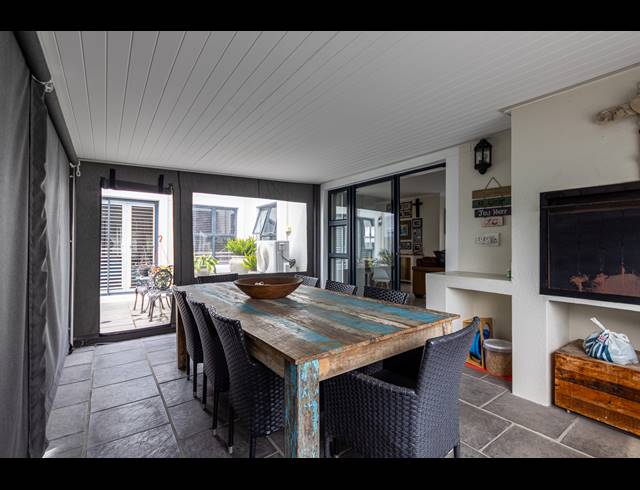 3 BEDROOM FREESTANDING TO LET IN SUNNINGDALE
